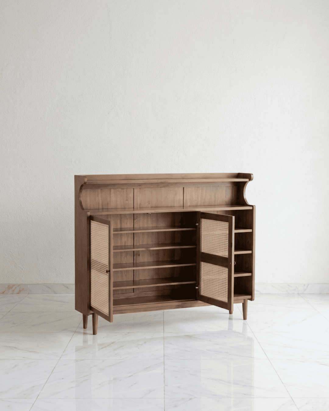 Zuki Cabinet