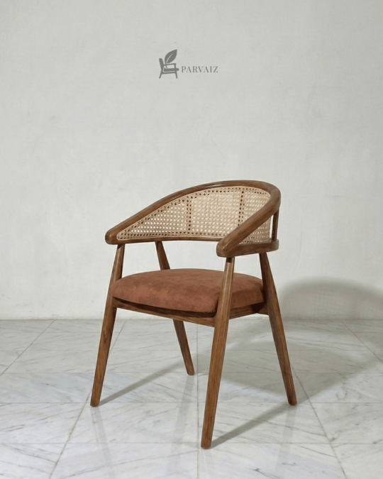 Puspa Chair