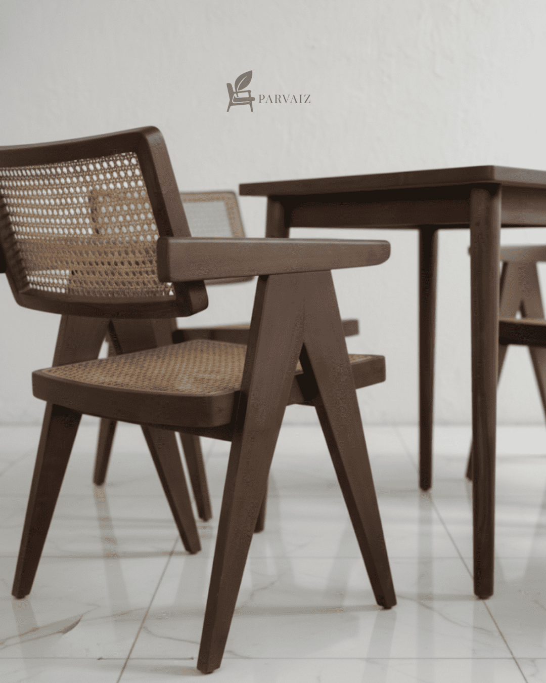 Henry Arm Set - 4 Chairs