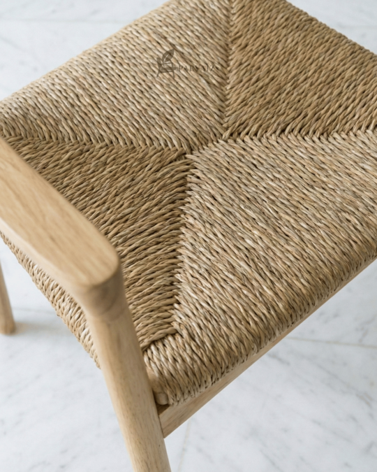 Laog Chair With Rattan