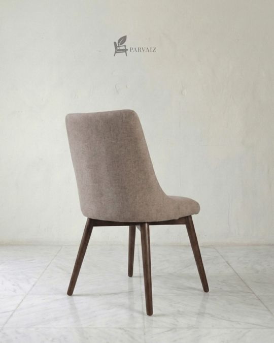 Zee Chair