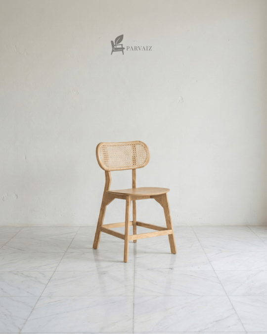Kacang Chair