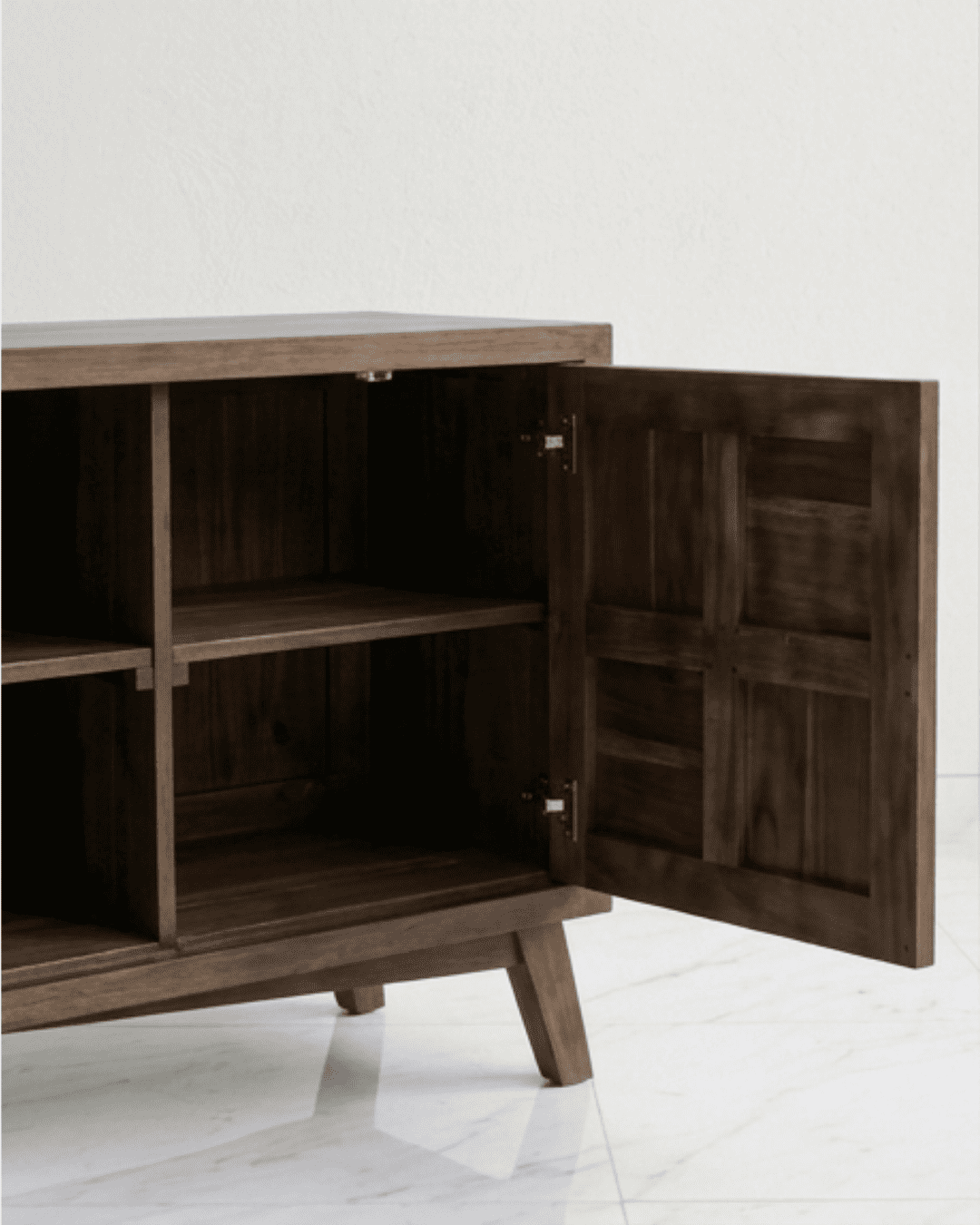 Yamaka Cabinet